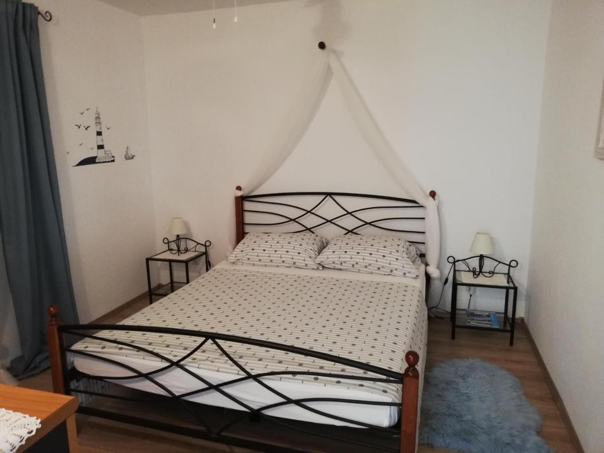 Apartment House Vir-To-All Ngoại thất bức ảnh