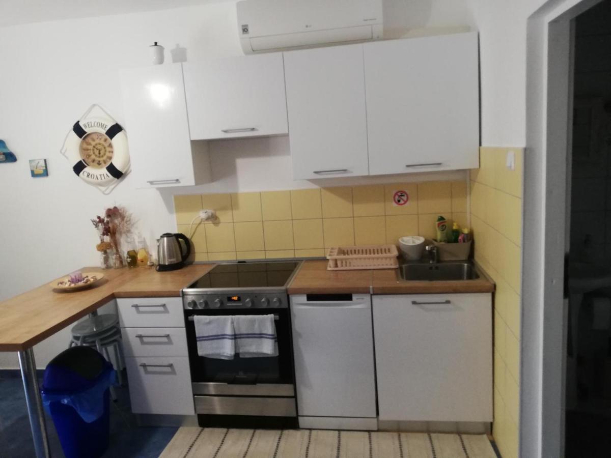 Apartment House Vir-To-All Ngoại thất bức ảnh