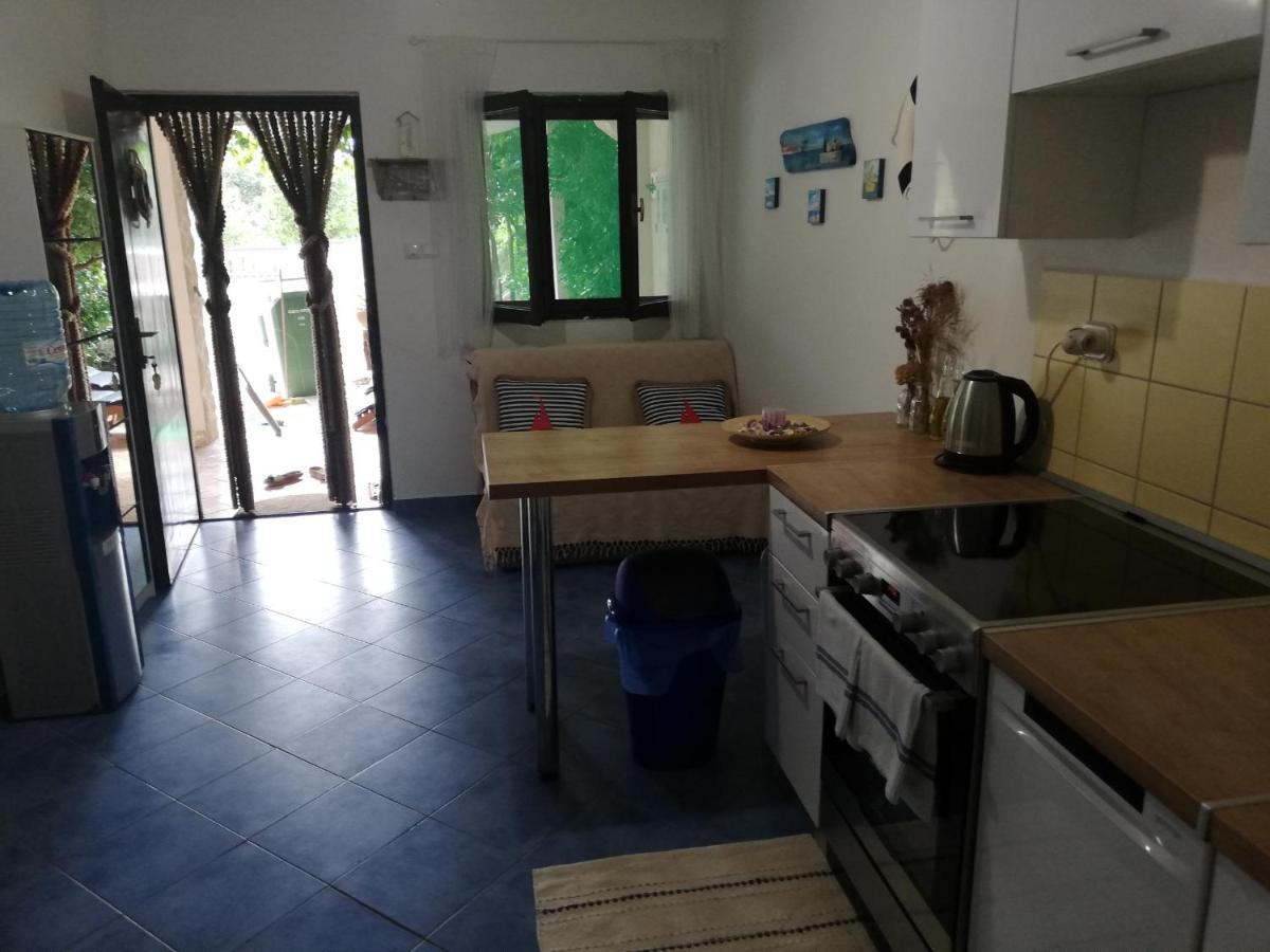 Apartment House Vir-To-All Ngoại thất bức ảnh